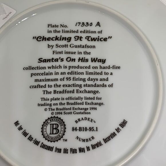 CHECKING IT TWICE Plate Scott Gustafson Santa's On His Way Series Bradford Exch - Picture 3 of 3